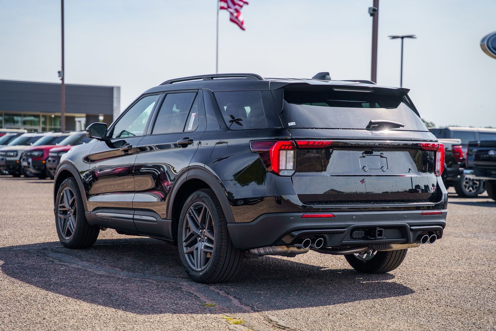 New 2026 Agate Black Metallic Ford ST image 4