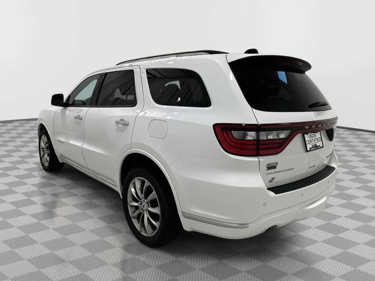 Used 2024 White Knuckle Dodge Citadel image 3