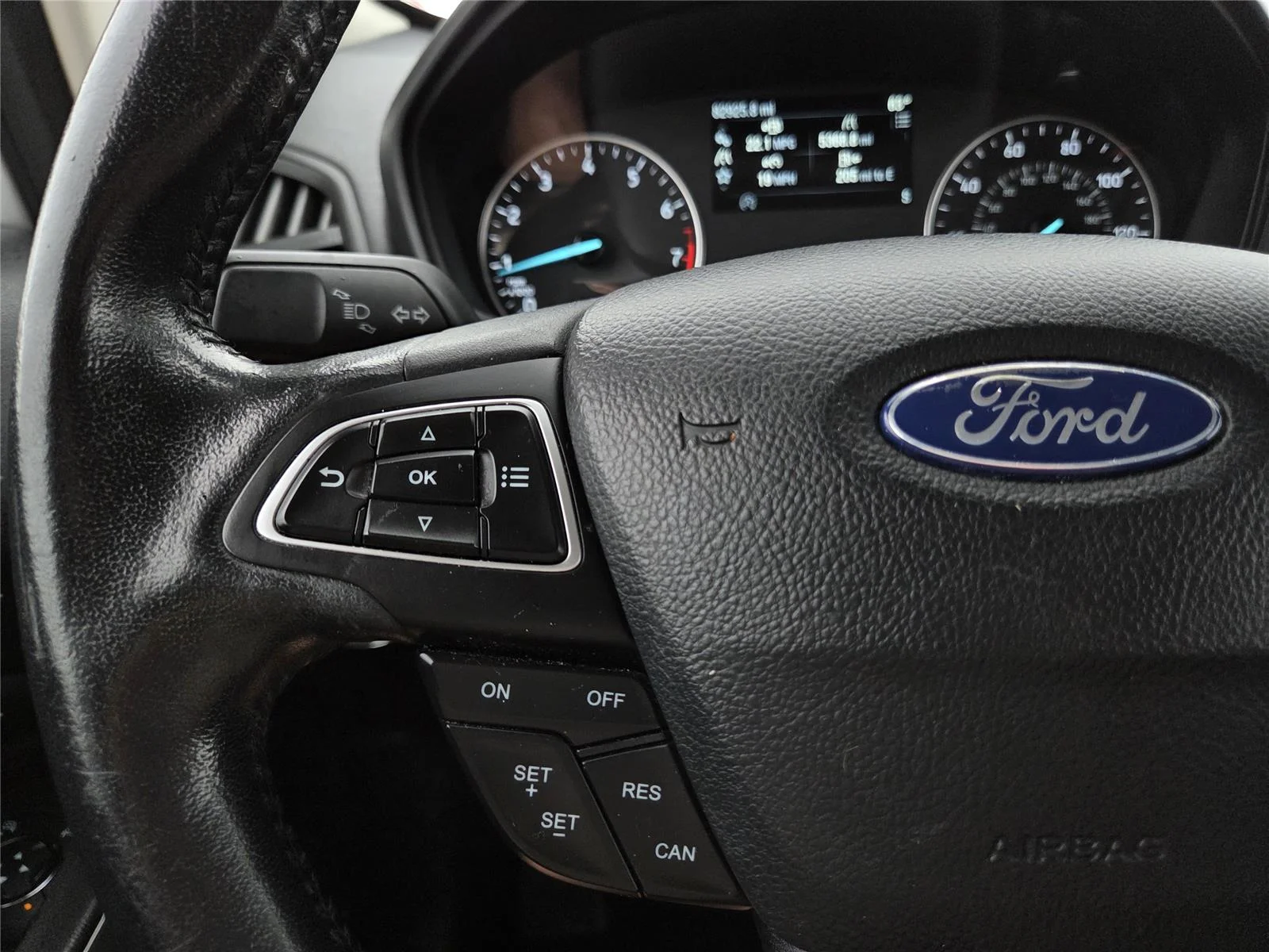 Used 2020 Moondust Silver Ford Titanium image 25