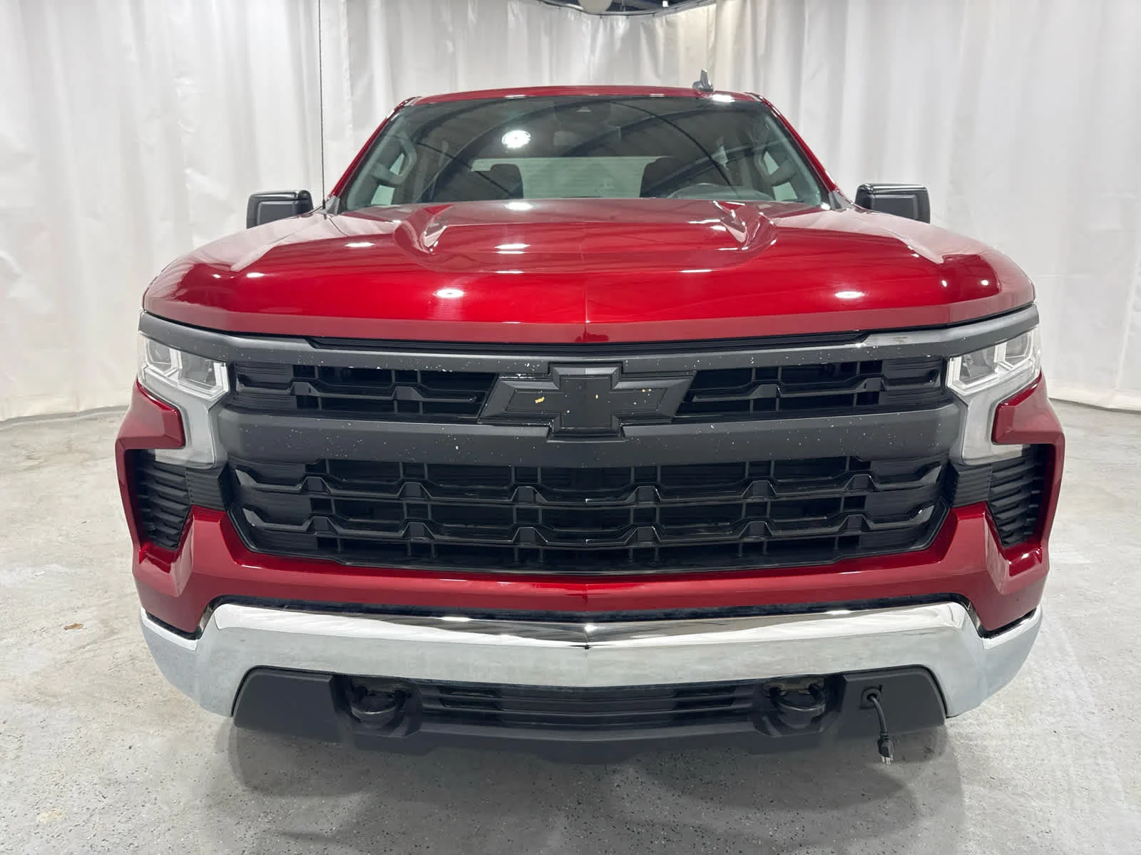 Used 2023 Radiant Red Tintcoat Chevrolet LT image 8