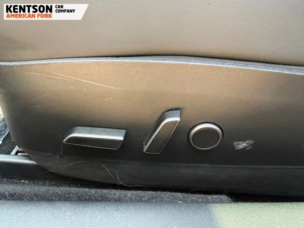 Used 2023 White Tesla Long Range image 28