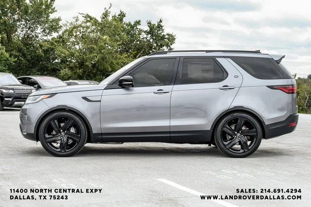 Used 2025 Eiger Gray Metallic Land Rover S image 9