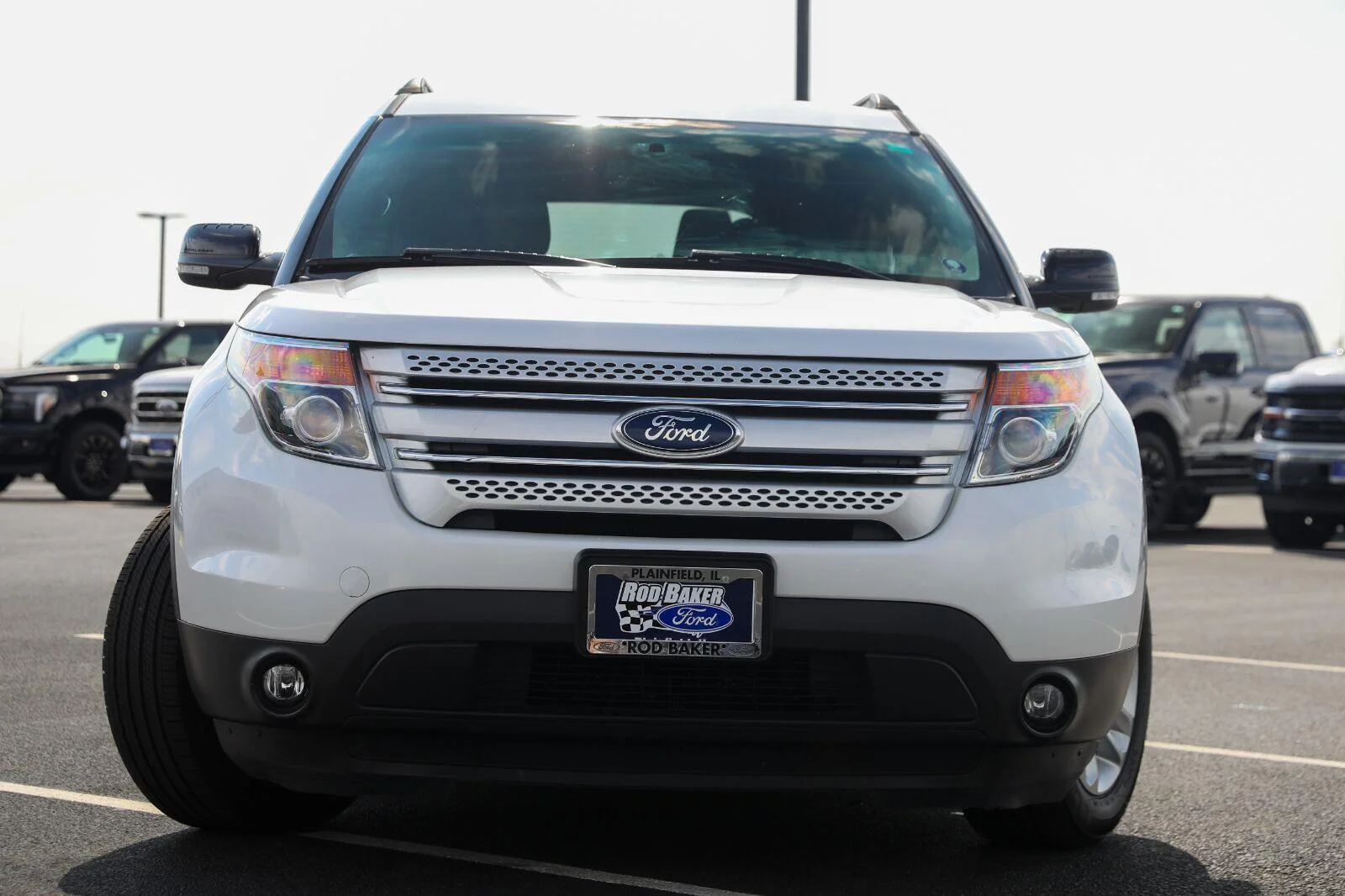 Used 2013 White Platinum Metallic Tri-Coat Ford XLT image 5