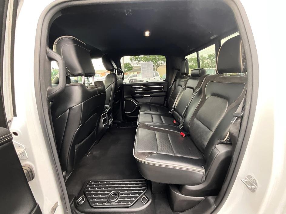 Used 2022 White Ram Laramie image 28