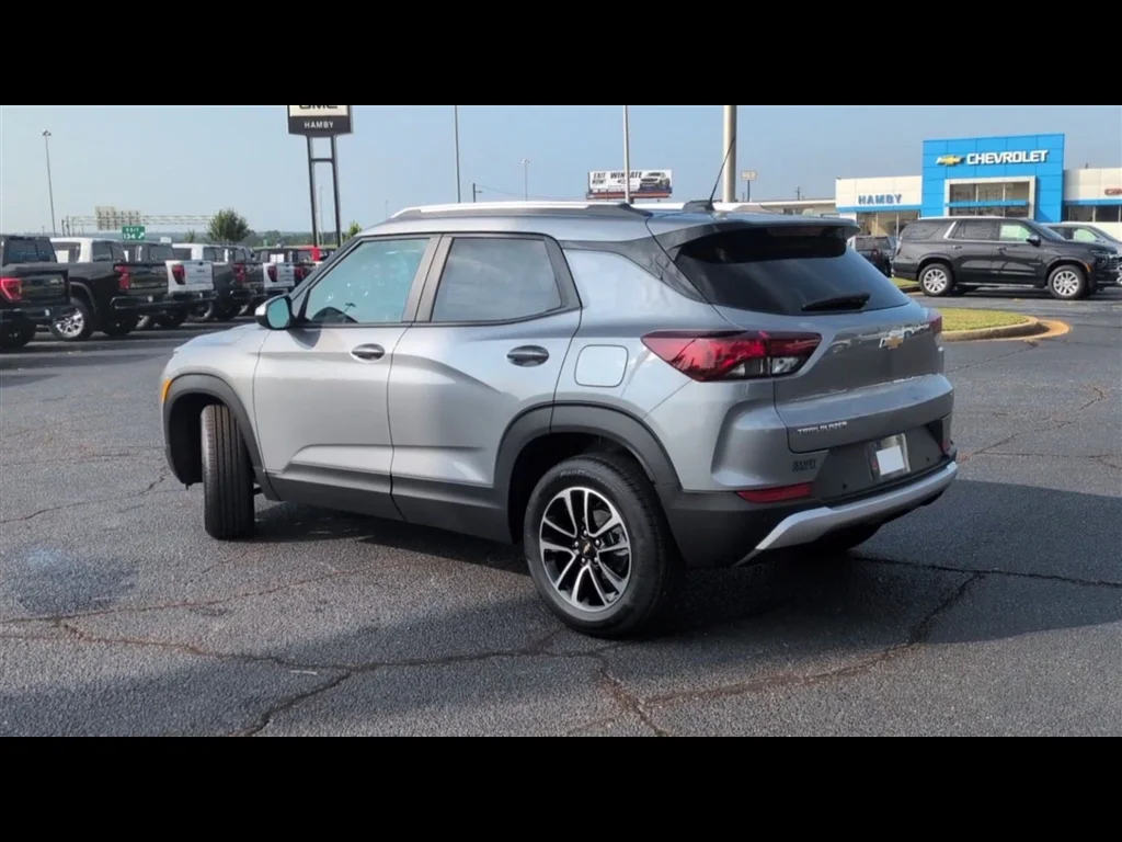 New 2026 Sterling Gray Metallic Chevrolet LT image 30