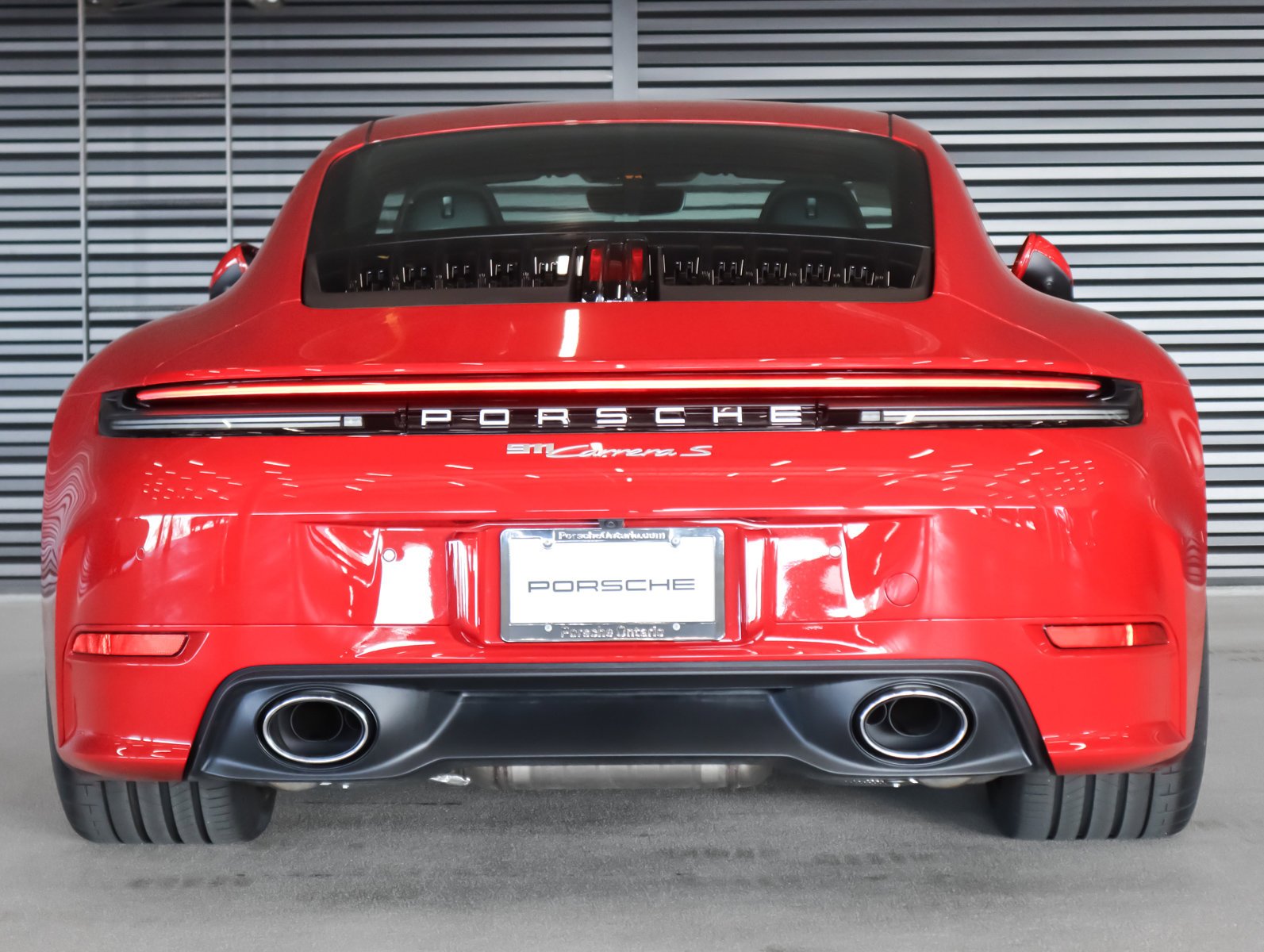 2025 Porsche 911 S - Photo 9