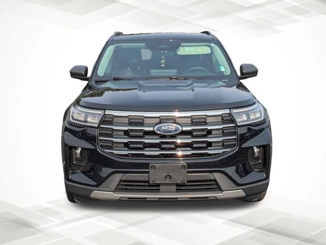 Used 2025 Black Ford Active image 9