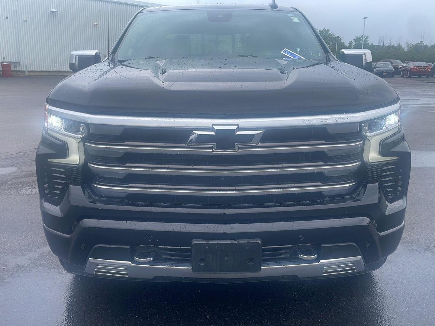 Used 2023 Black Chevrolet High Country image 9