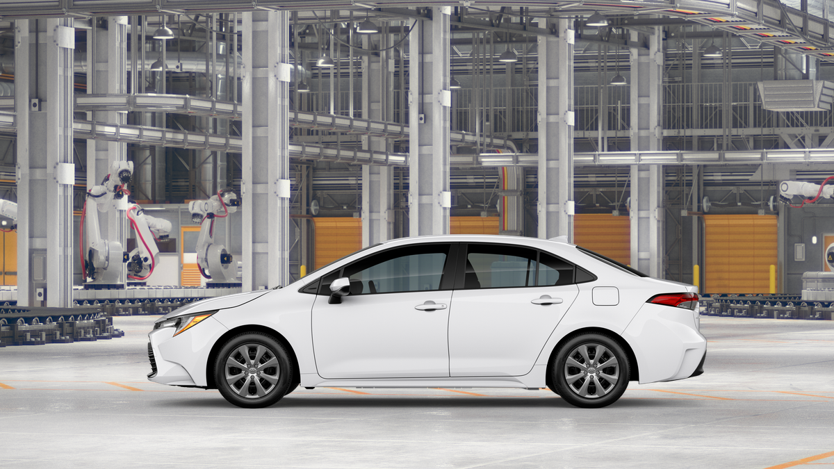 New 2026 Ice Cap Toyota LE image 4