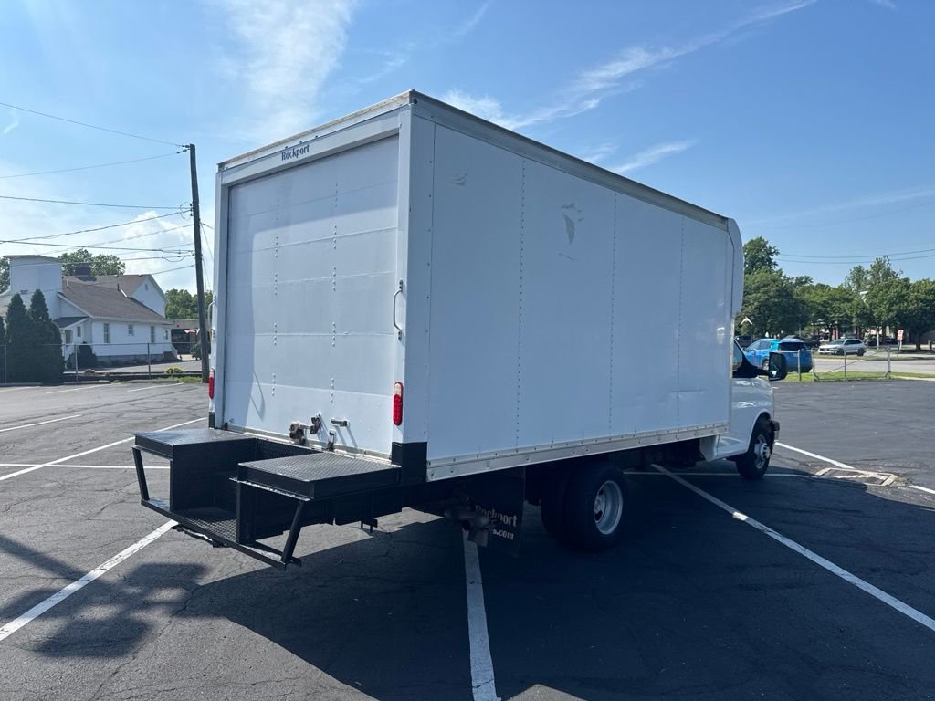 Used 2017 White Chevrolet Work Van image 3