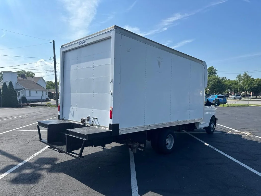 Used 2017 Summit White Chevrolet Work Van image 3