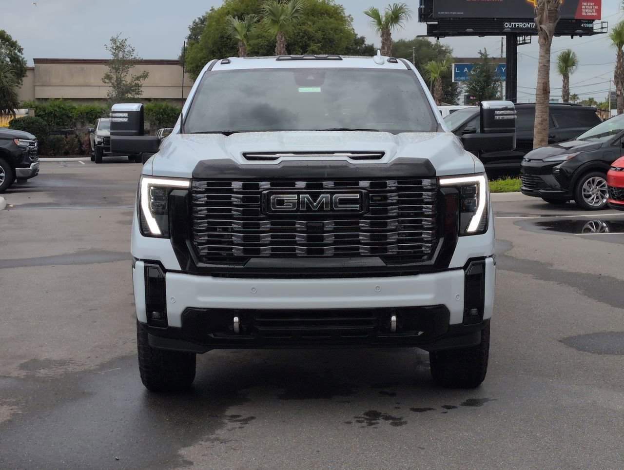 New 2026 Glacier White Tricoat GMC Denali Ultimate image 3