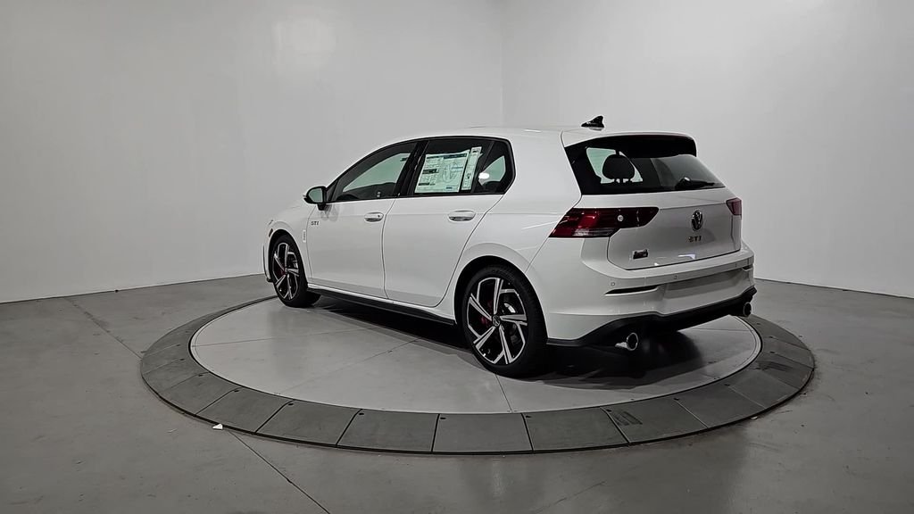 New 2026 White/off-white Volkswagen 2.0T SE image 3