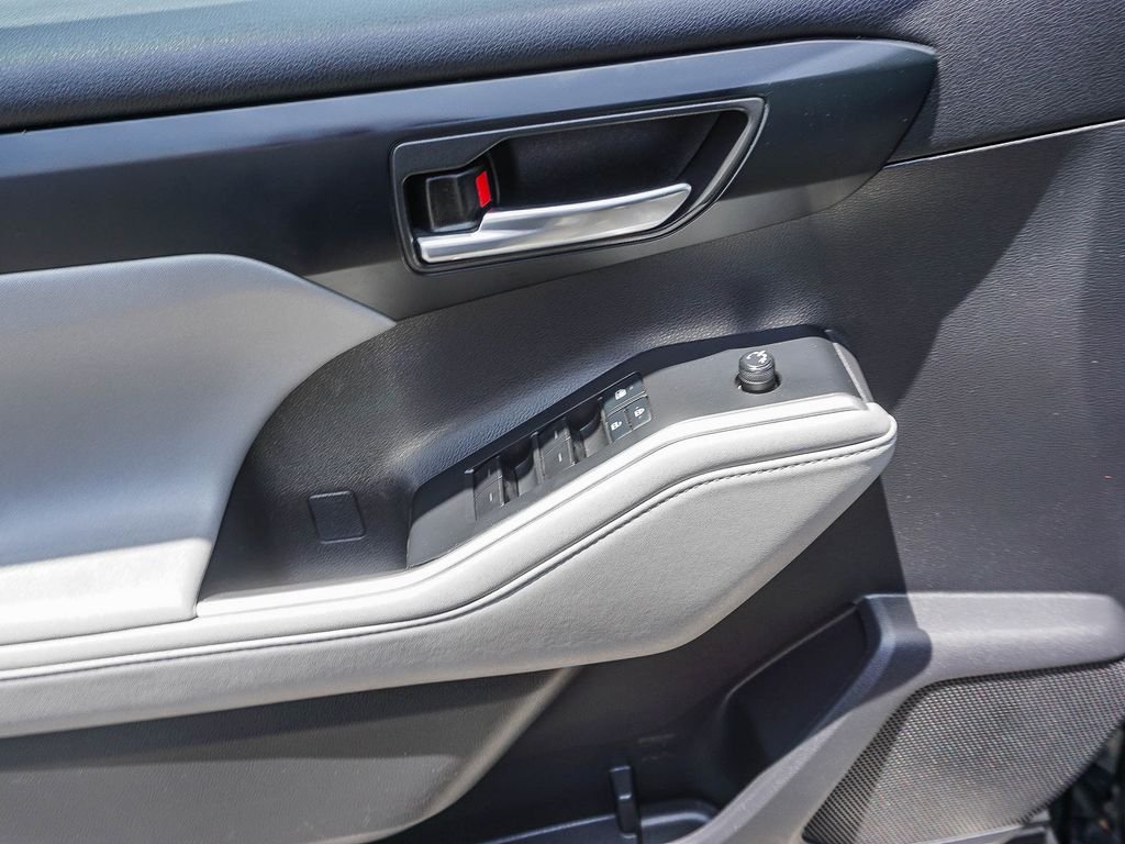 Used 2022 Black Toyota XLE image 18