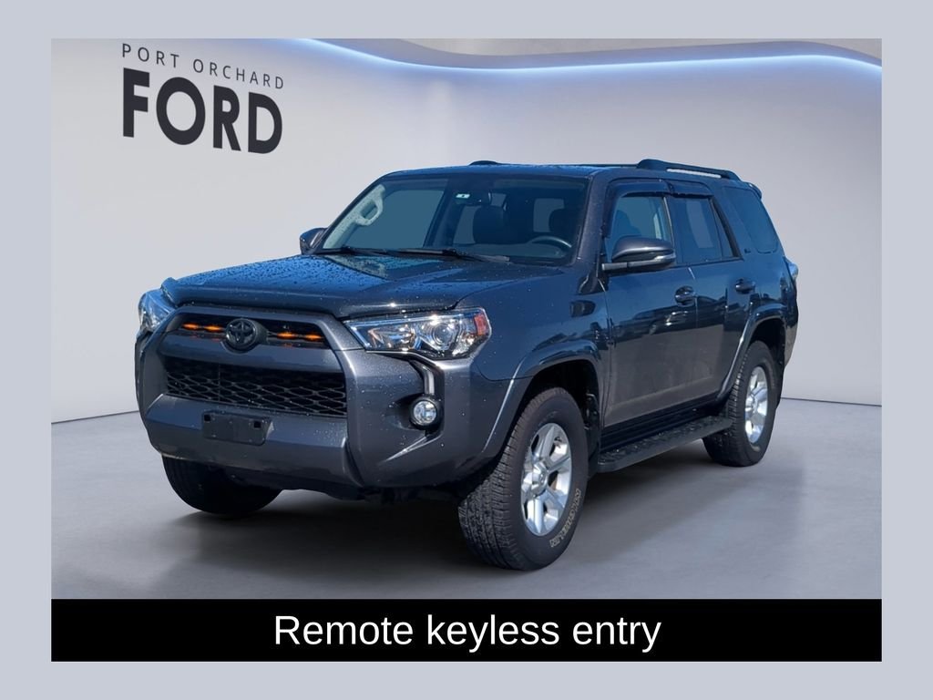 2019 Toyota 4Runner SR5 4x4 V6's photo