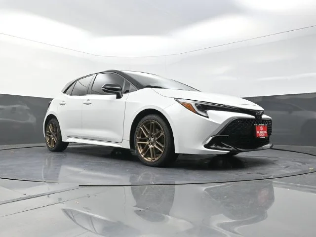 Used 2025 Beige Toyota Nightshade image 31