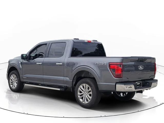 New 2026 Gray Metallic Ford XLT image 7