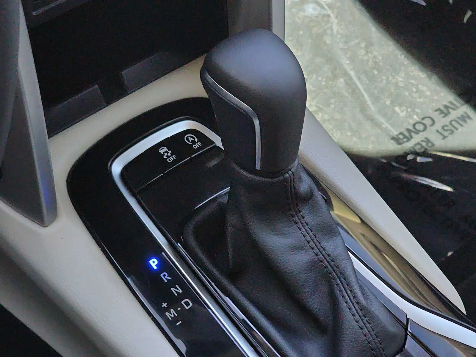 Used 2024 Jet Black Toyota XLE image 21