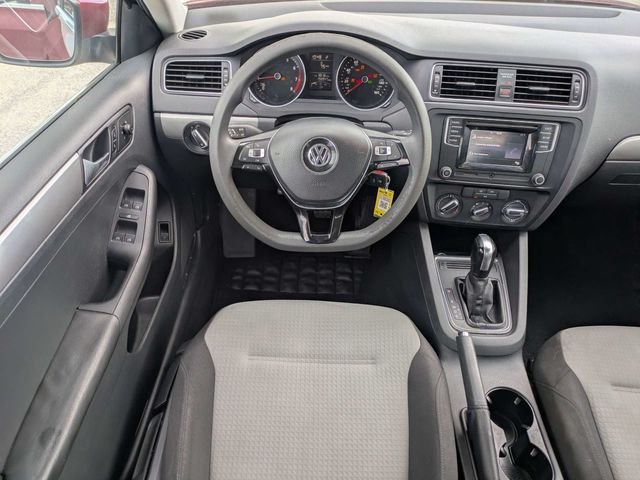 Used 2017 Red Volkswagen 1.4T S image 15