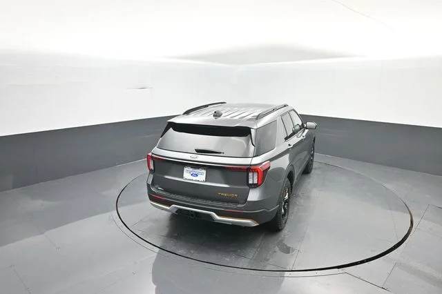 New 2026 Gray Ford Tremor image 26