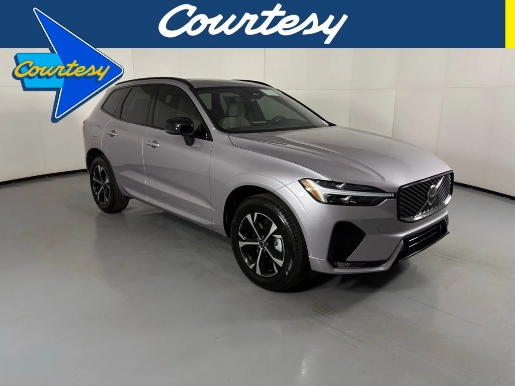 2026 Volvo XC60 B5 Core Dark AWD's photo