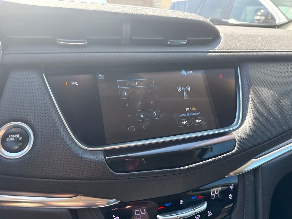 Used 2019 White Cadillac Premium Luxury image 9