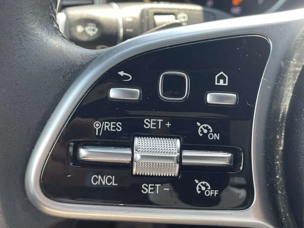 Used 2021 Black Mercedes-Benz 300 4MATIC® image 21