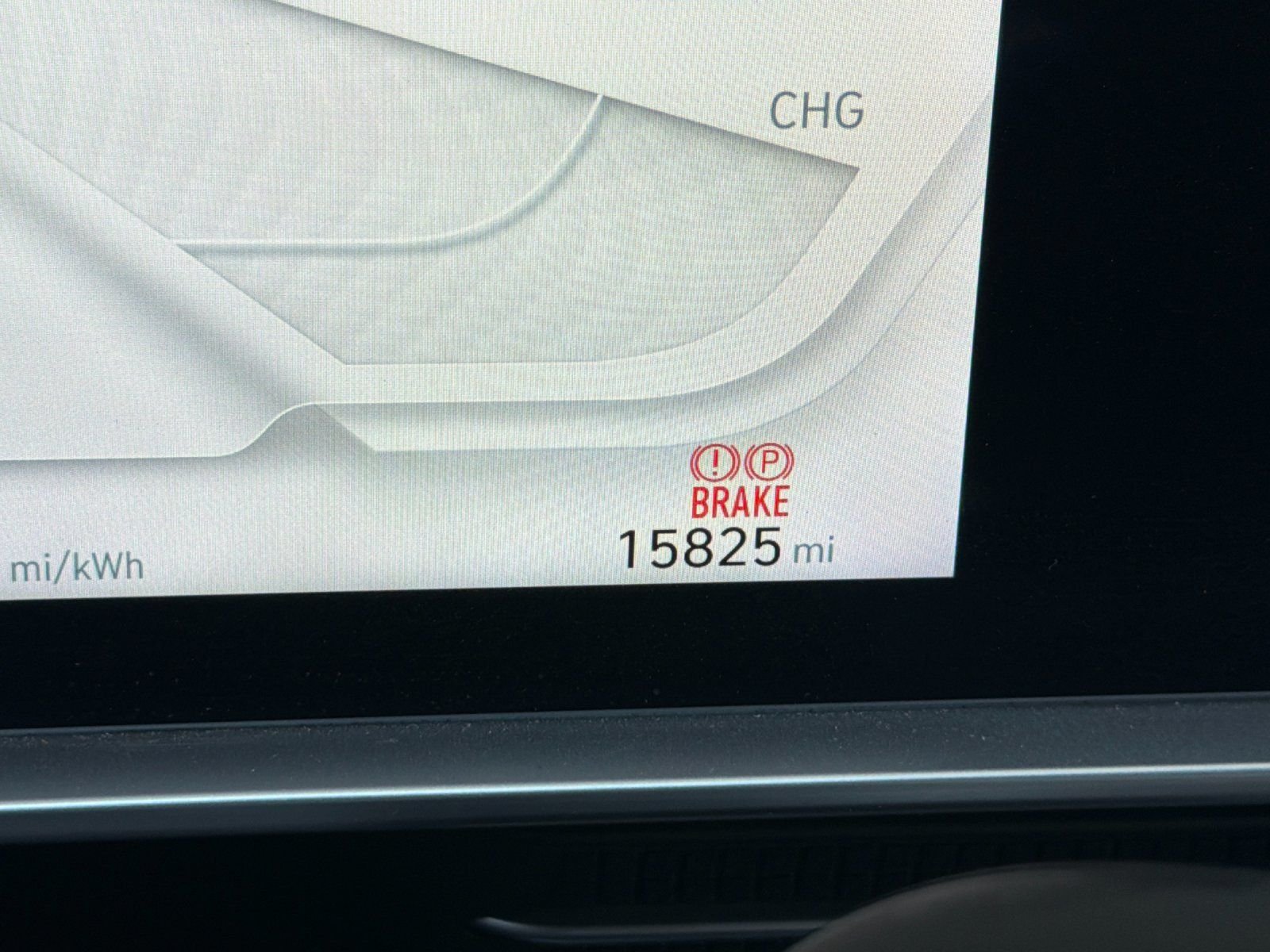 Used 2024 White Hyundai SEL image 25