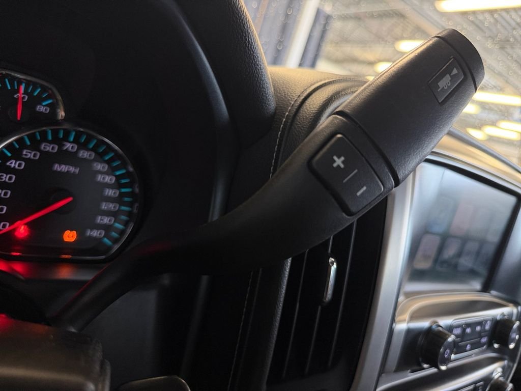 Used 2018 Black GMC SLE image 32