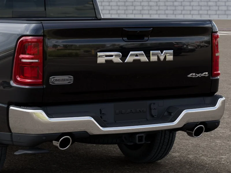 New 2027 Diamond Black Crystal Pearl-Coat Exterior Paint RAM Limited image 13