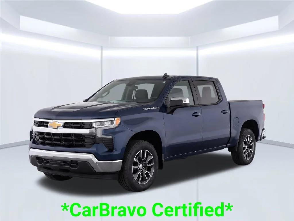 Used 2023 Blue Chevrolet LT image 2