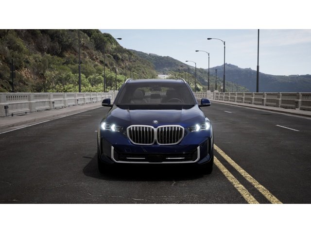 Used 2026 Tanzanite Blue II Metallic BMW xDrive40i image 3