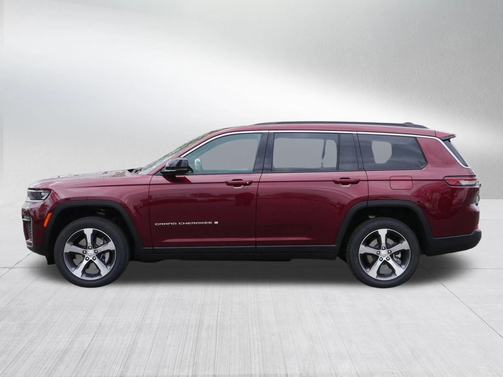 New 2026 Velvet Red Pearl-Coat Exterior Paint Jeep Limited image 4
