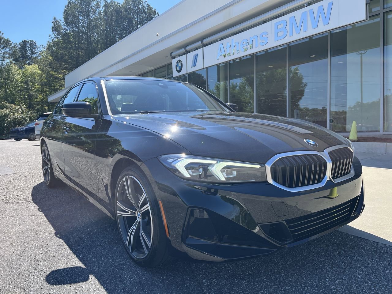 2023 BMW 3 Series 330i