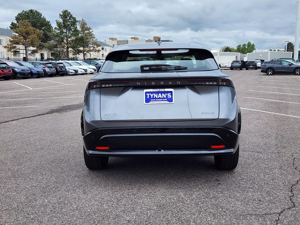 Used 2023 Gray Nissan EVOLVE+ image 6