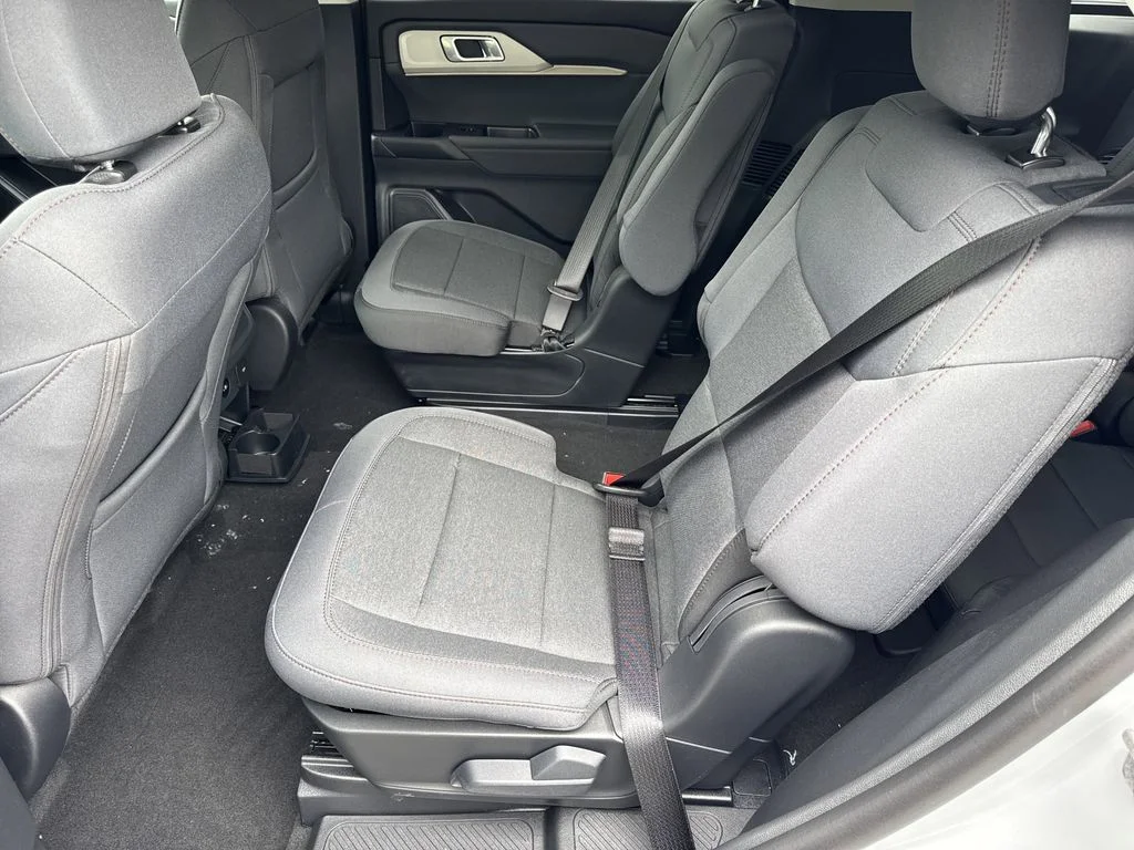 New 2026 Space White Metallic Ford Active image 20