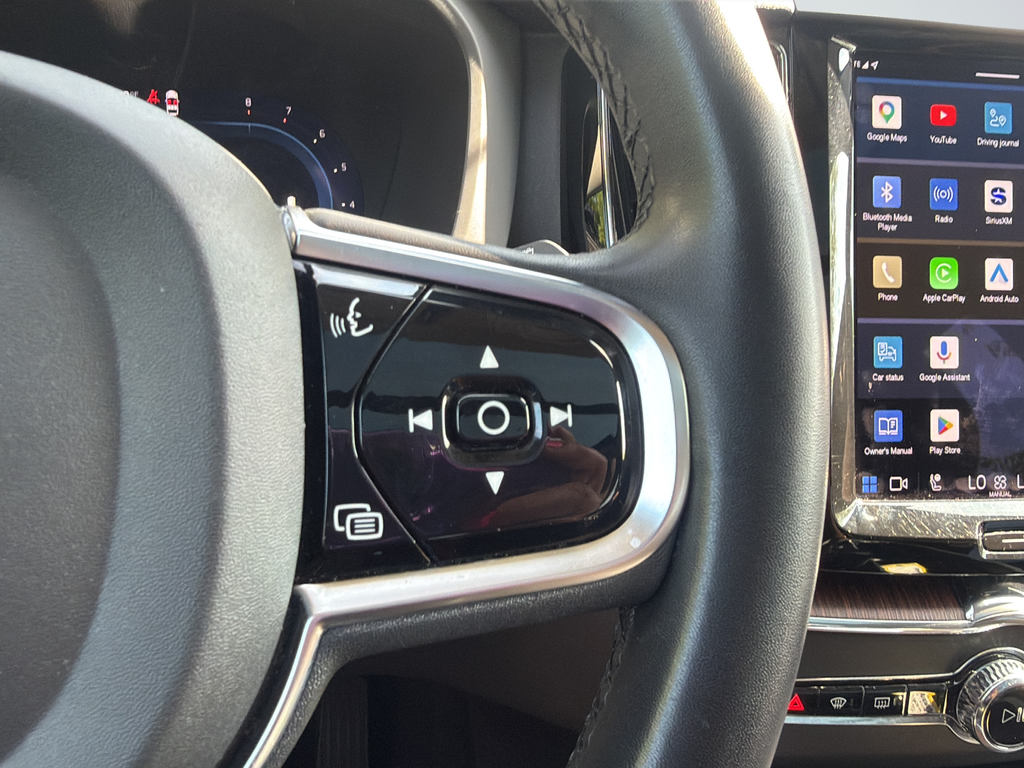 2023 Volvo XC60 Plus - Photo 14