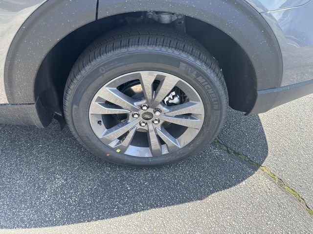 New 2026 Carbonized Gray Metallic Ford Active image 5