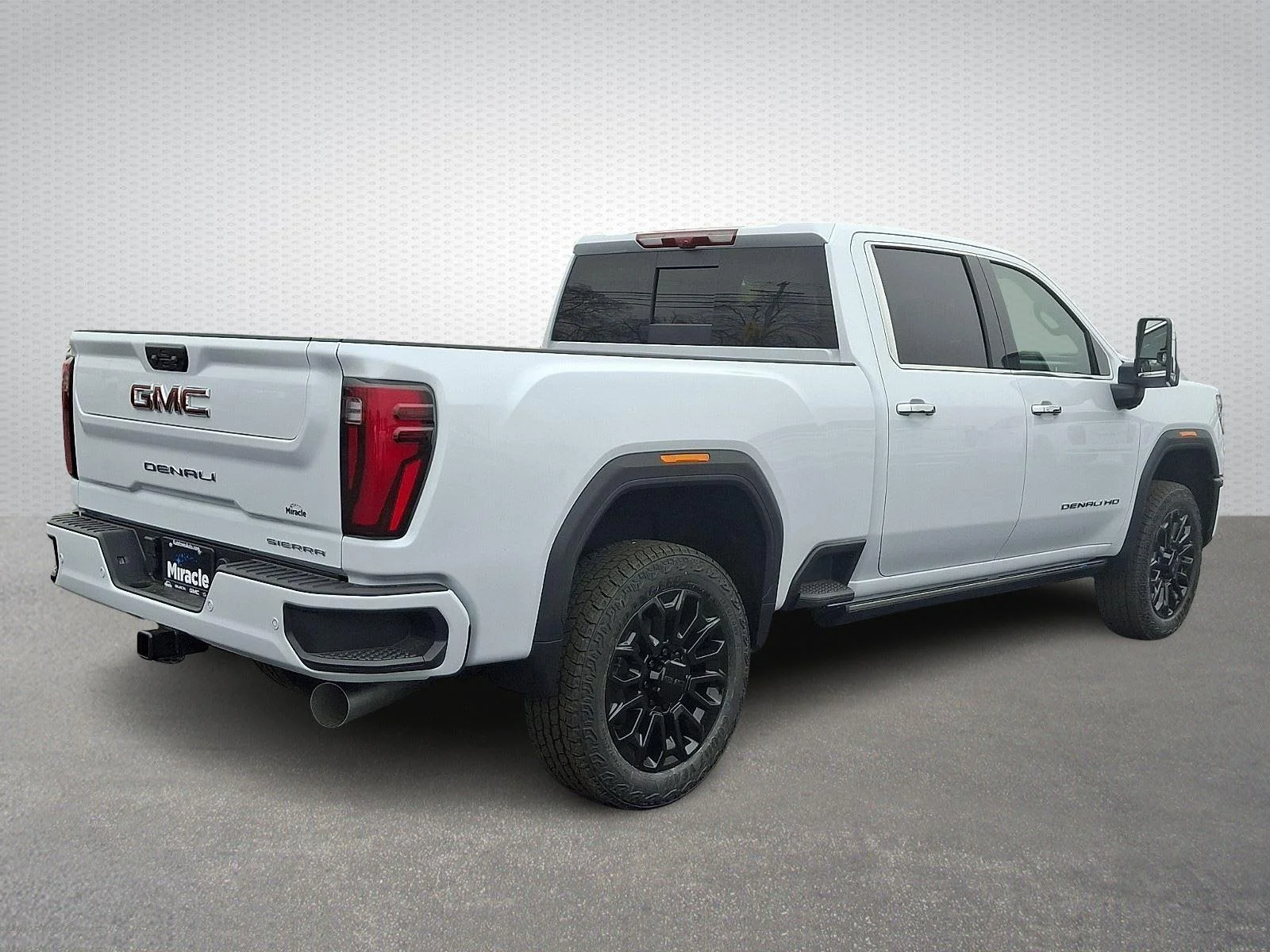 New 2026 Glacier White Tricoat GMC Denali image 5