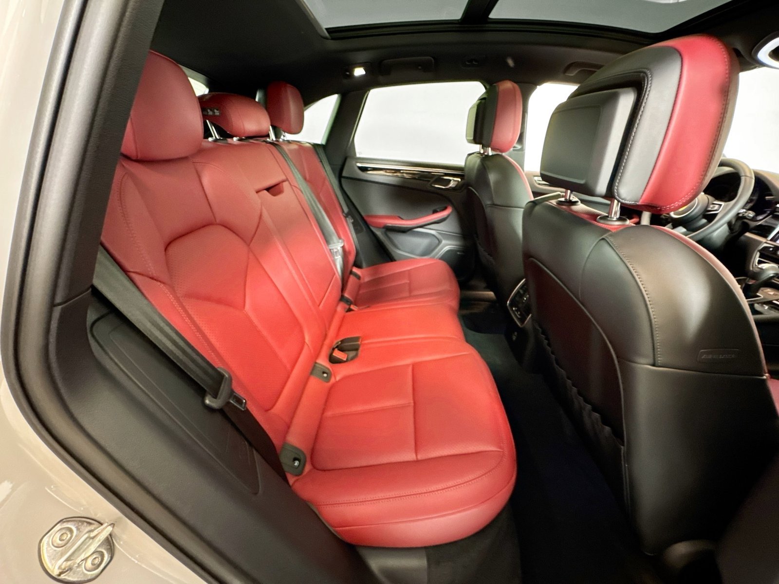 Used 2026 Chalk Porsche  image 24
