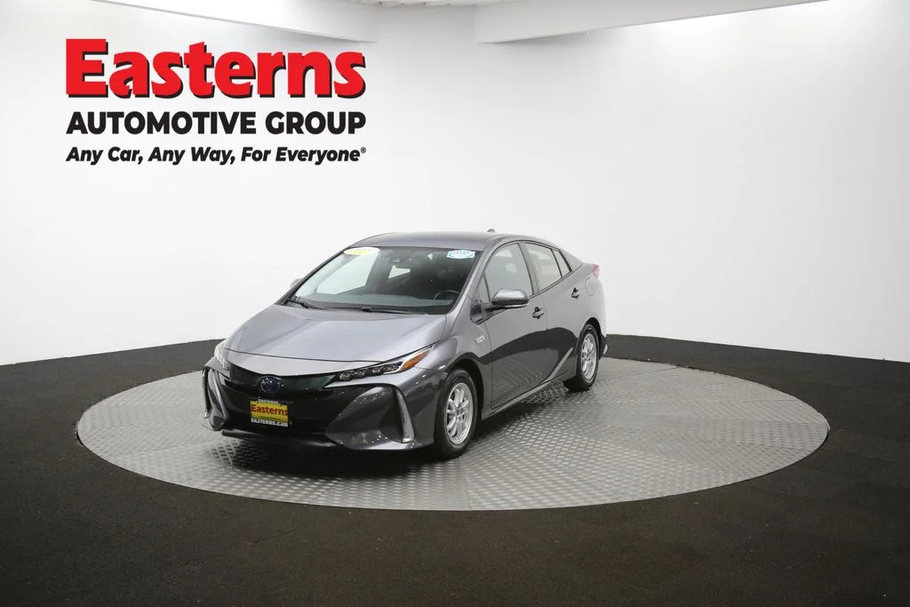 Used 2021 Gray Toyota LE image 52