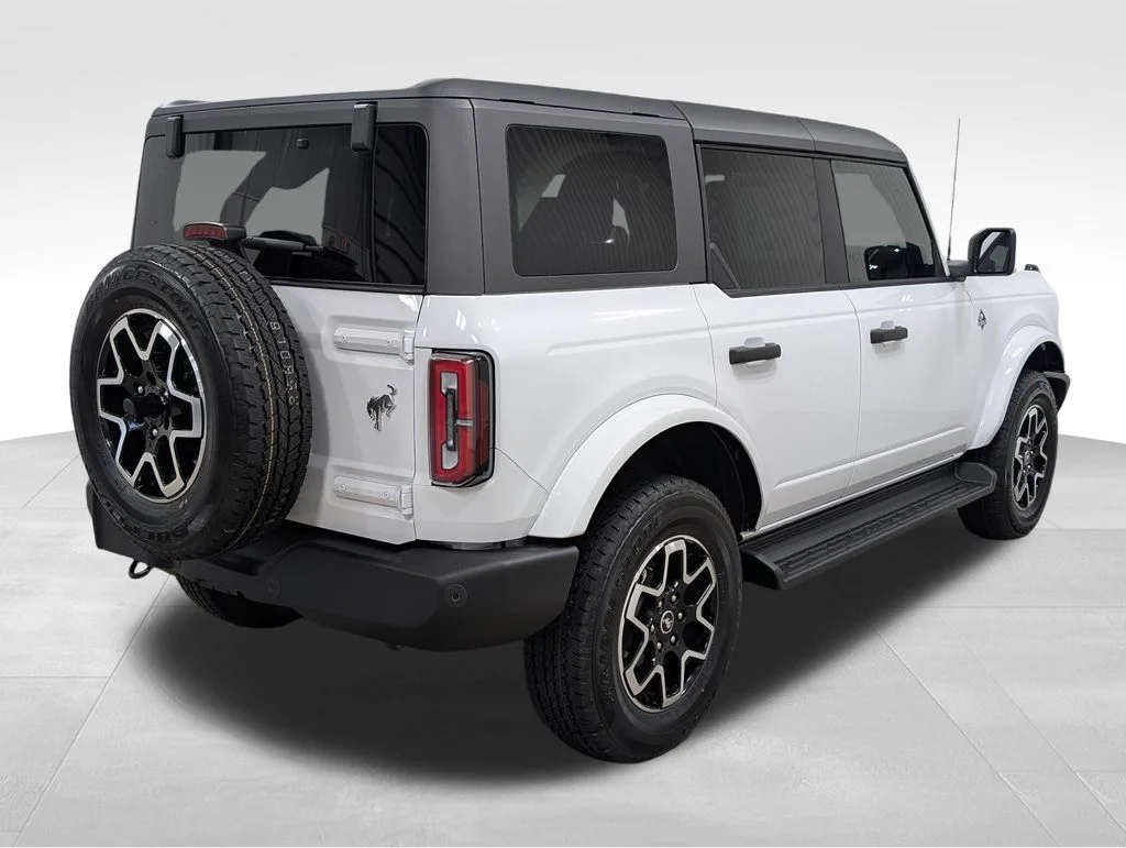 New 2026 Oxford White Ford Outer Banks® image 21