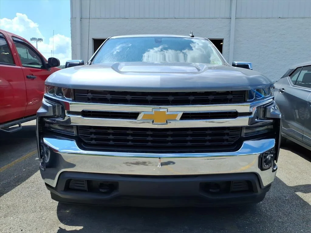 Used 2019 Satin Steel Metallic Chevrolet LT image 2