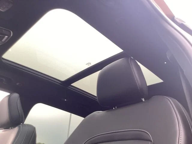 New 2026 Copper Jeep LIMITED 4X4 image 21