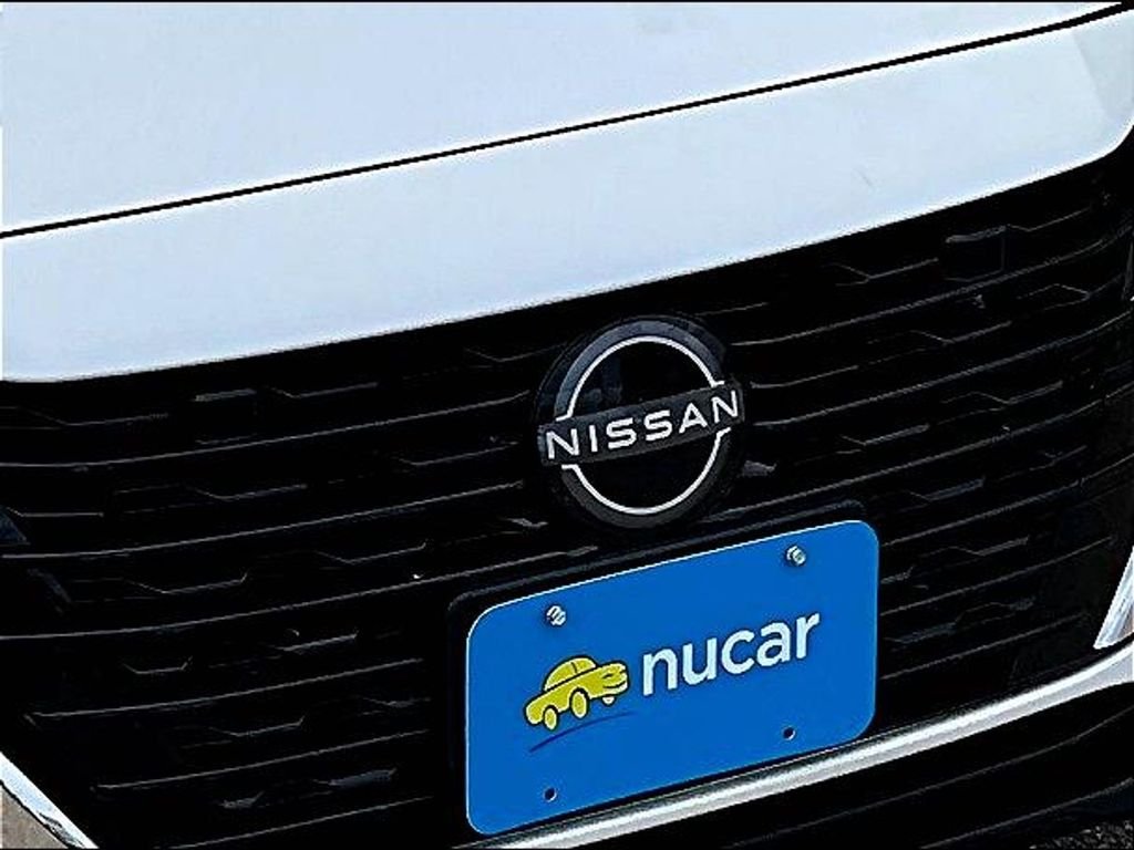 Used 2024 White Nissan SV image 29