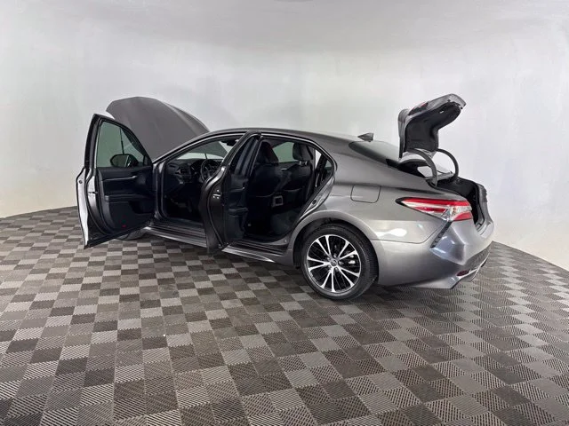 Used 2020 Gray Toyota SE image 18