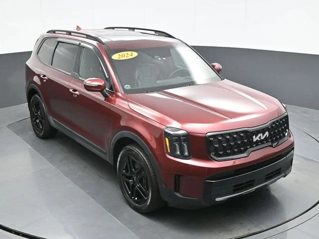 Used 2024 Red Kia EX X-Line image 14