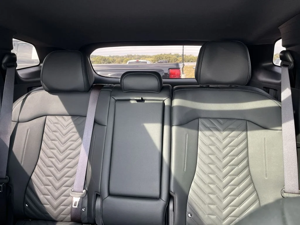 Used 2026 Gray Kia X-Line image 22