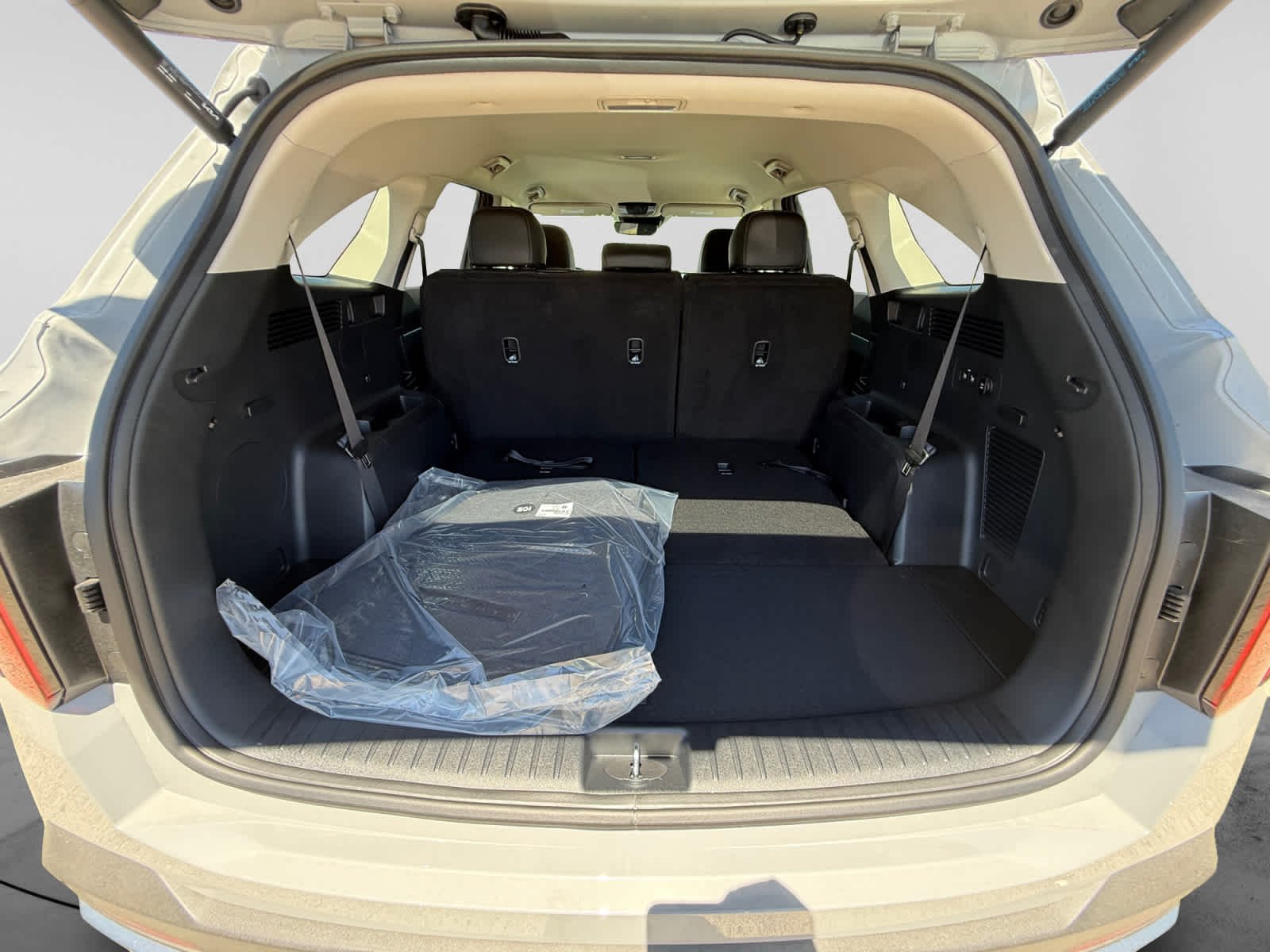 New 2026 Wolf Gray Kia EX image 22
