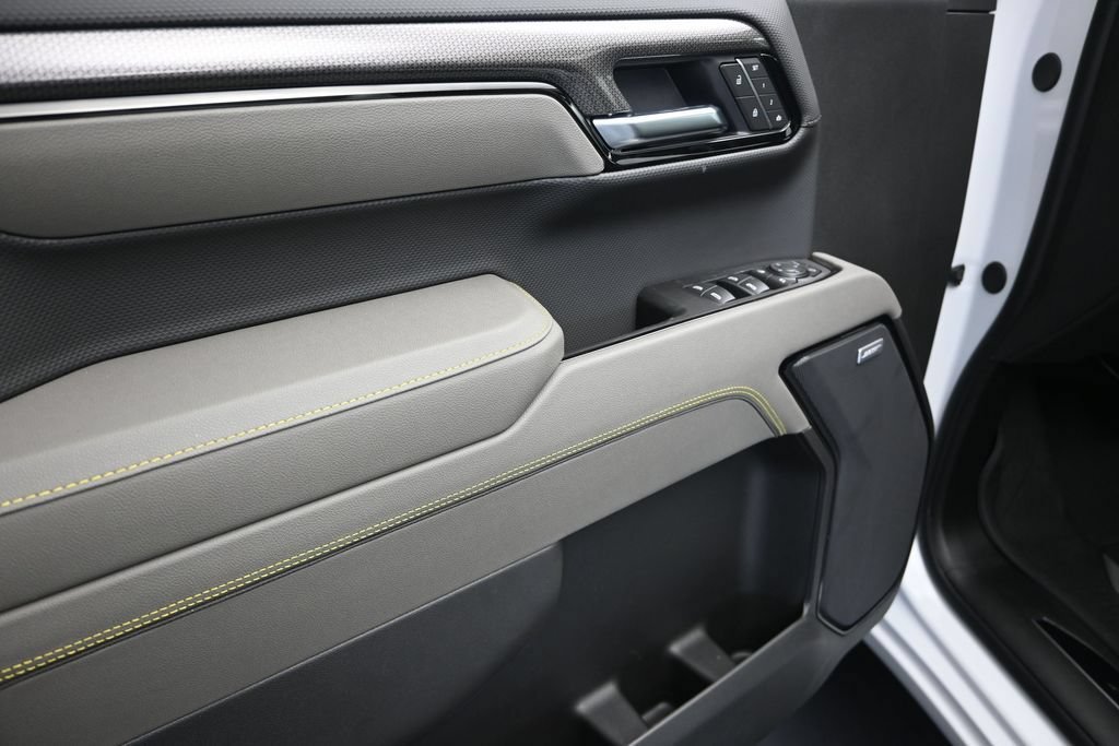 2026 Chevrolet Silverado 1500 ZR2 - Photo 11
